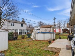 79 Autumn Lane, Levittown PA 19055