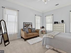 5807 Grosvenor Lane, Bethesda MD 20814