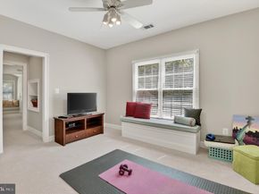 5807 Grosvenor Lane, Bethesda MD 20814