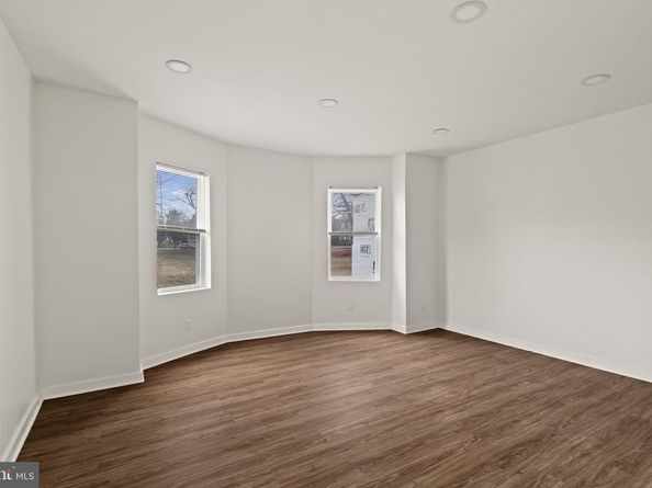 1001 Arrott Street, Philadelphia PA 19124