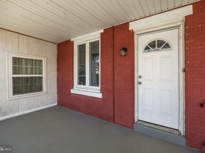 59 N Keystone Avenue, Upper Darby PA 19082