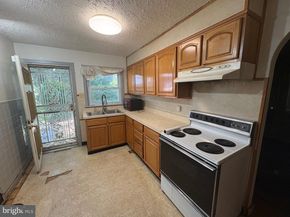 1021 E Vernon Road, Philadelphia PA 19150