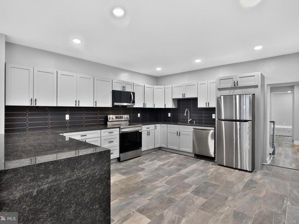 182 Dupont Street, Philadelphia PA 19127