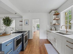 5201 38TH Street NW, Washington DC 20015