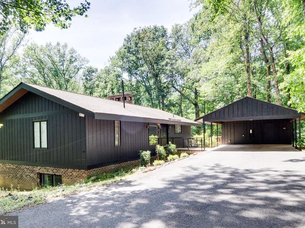 10236 Lawyers Road, Vienna VA 22181