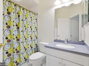 7818 Crownhurst Court, Mclean VA 22102