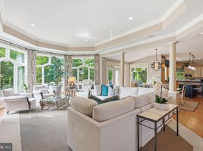 7818 Crownhurst Court, Mclean VA 22102