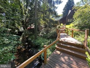 8204 Brookside Road, Elkins Park PA 19027