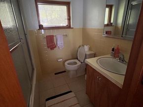 8204 Brookside Road, Elkins Park PA 19027