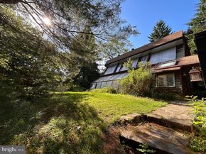 8204 Brookside Road, Elkins Park PA 19027