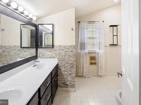 801 Addingham Avenue, Drexel Hill PA 19026