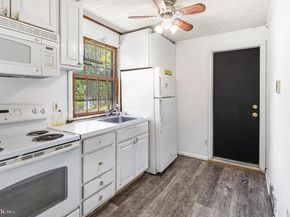 801 Addingham Avenue, Drexel Hill PA 19026