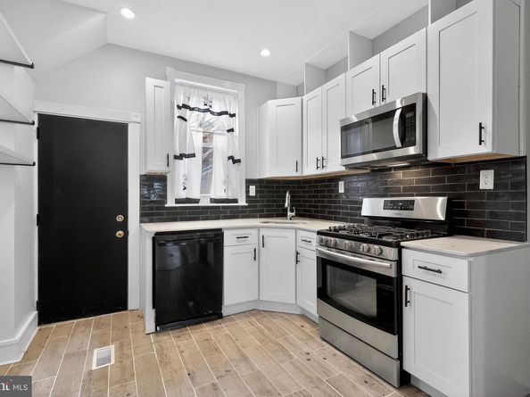 928 S Conestoga Street, Philadelphia PA 19143