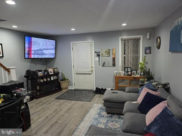 517 Cypress Street, Lansdowne PA 19050