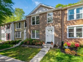 2036 Brooks Square Place, Falls Church VA 22043