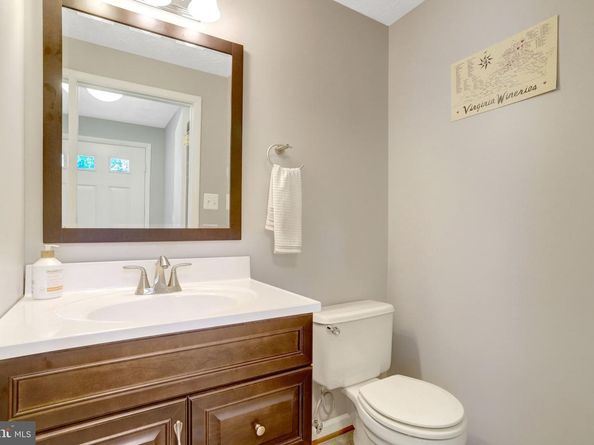 2036 Brooks Square Place, Falls Church VA 22043
