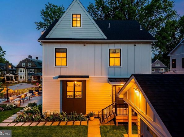 209 E Gorgas Lane, Philadelphia PA 19119