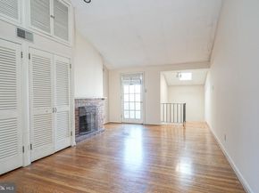 522 S 24TH Street, Philadelphia PA 19146