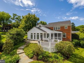 911 Rail Court, Mclean VA 22102