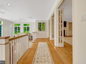 911 Rail Court, Mclean VA 22102