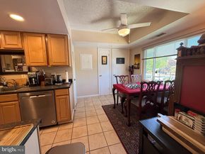 10223 Valentino Drive 7321, Oakton VA 22124