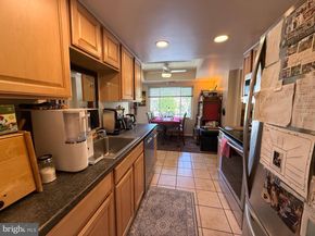 10223 Valentino Drive 7321, Oakton VA 22124