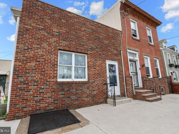 2746 Bridge Street, Philadelphia PA 19137