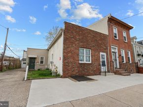2746 Bridge Street, Philadelphia PA 19137