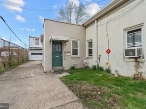 2746 Bridge Street, Philadelphia PA 19137