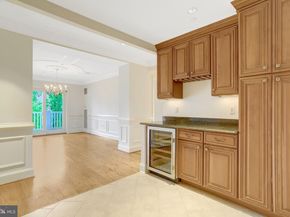 1201 N Nash Street 402, Arlington VA 22209