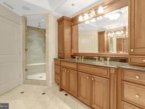 1201 N Nash Street 402, Arlington VA 22209