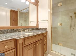 1201 N Nash Street 402, Arlington VA 22209
