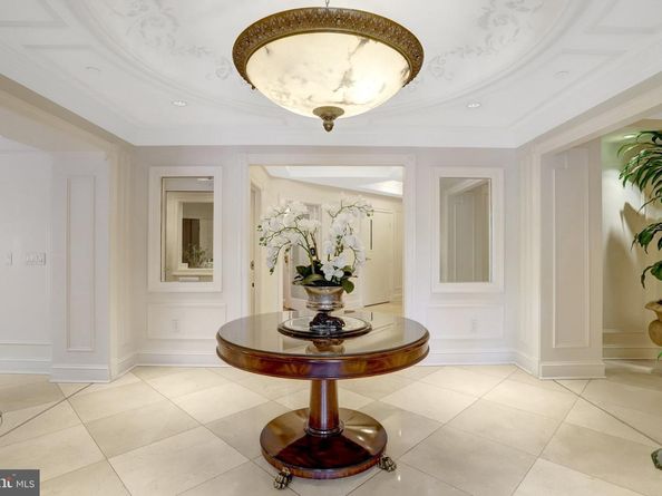 1201 N Nash Street 402, Arlington VA 22209