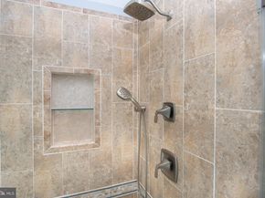 19 Viburnum Court, Lafayette Hill PA 19444