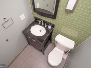 19 Viburnum Court, Lafayette Hill PA 19444