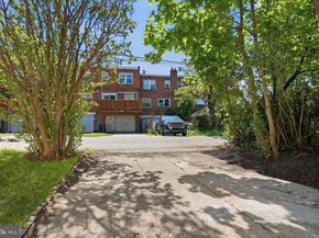 1100 E Phil Ellena Street, Philadelphia PA 19150