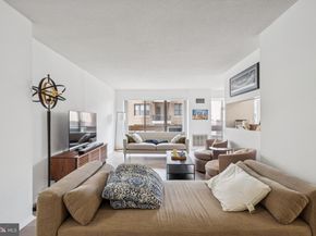 1326 Spruce Street 903, Philadelphia PA 19107