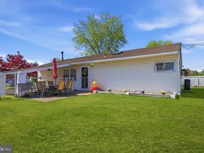14 Dewberry Lane, Levittown PA 19055