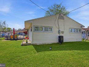 14 Dewberry Lane, Levittown PA 19055