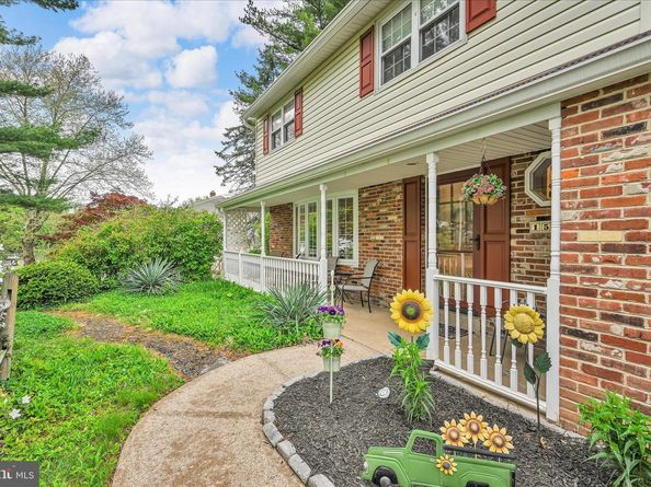 1541 Chalk Avenue, Blue Bell PA 19422