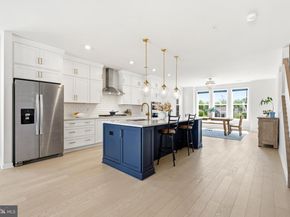 7538 Sawyer Farm Way 1414, Mclean VA 22102