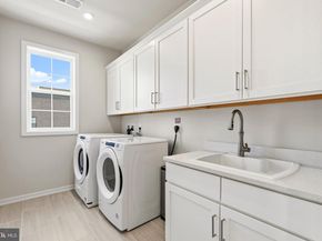 7538 Sawyer Farm Way 1414, Mclean VA 22102