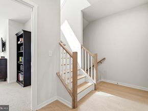 7538 Sawyer Farm Way 1414, Mclean VA 22102