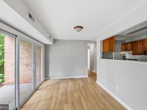 8006 Chanute Place 17/4, Falls Church VA 22042