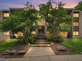 8006 Chanute Place 17/4, Falls Church VA 22042