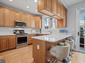 5352 43rd Street NW, Washington DC 20015