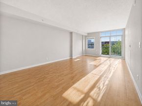 1111 25TH Street NW 819, Washington DC 20037