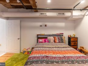 320 Race Street 1, Philadelphia PA 19106