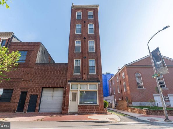 320 Race Street 1, Philadelphia PA 19106