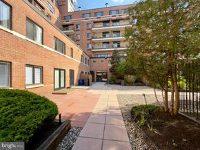 200 Lombard Street 534, Philadelphia PA 19147